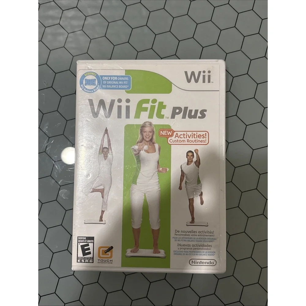 Wii Fit Plus (Nintendo Wii, 2009) VG Condition, Complete w/ manual,‎ TESTED